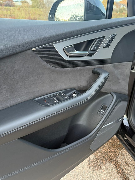 Audi Q7 24 of 30