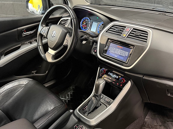 Suzuki SX4 S-Cross 21 of 28