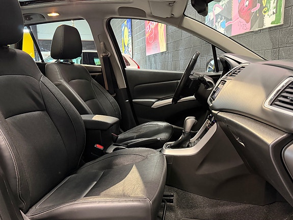 Suzuki SX4 S-Cross 25 of 28