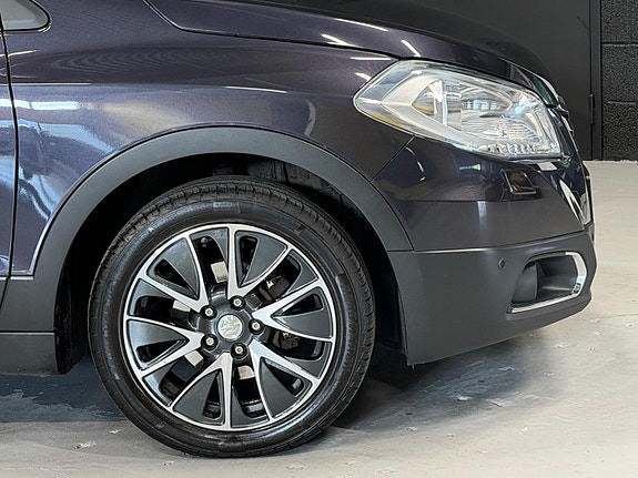 Suzuki SX4 S-Cross 3 of 28