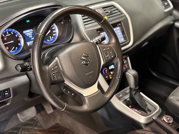 Suzuki SX4 S-Cross 14 of 28