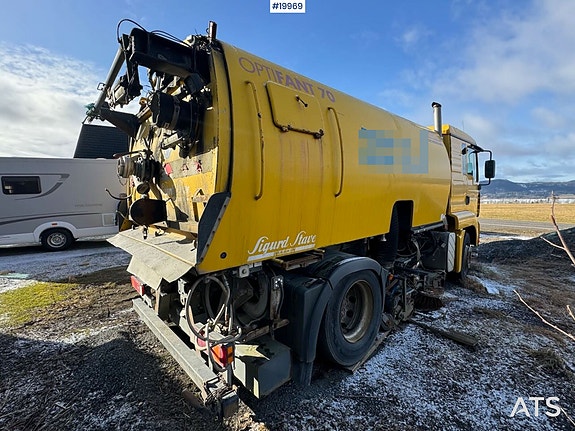 MAN 18.313  Feiebil m/ Bucher Optifant 70 påbygg 5 of 24