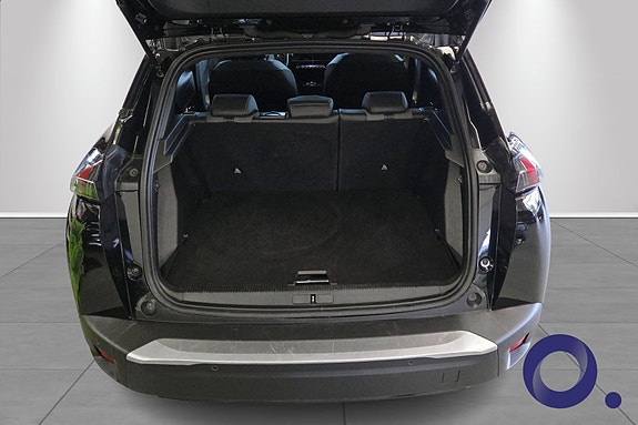 Peugeot e-2008 27 of 27