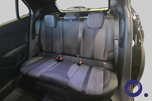 Peugeot e-2008 16 of 27