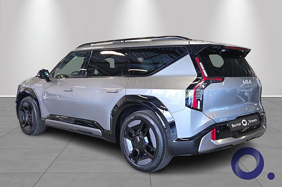 Kia EV9 3 of 30