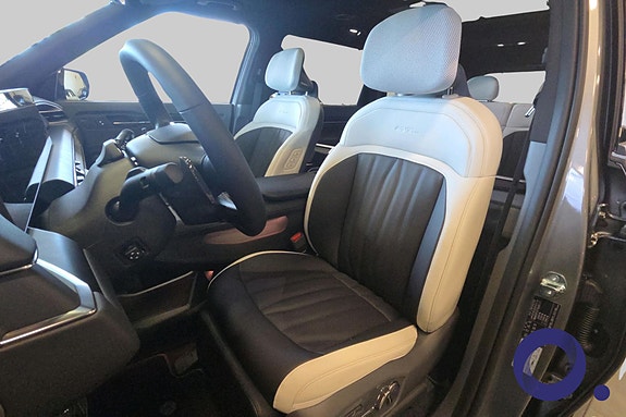 Kia EV9 13 of 30