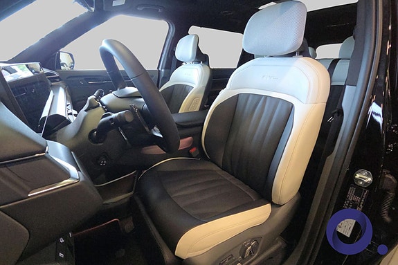 Kia EV9 13 of 30