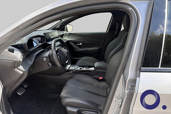 Peugeot e-208 11 of 29