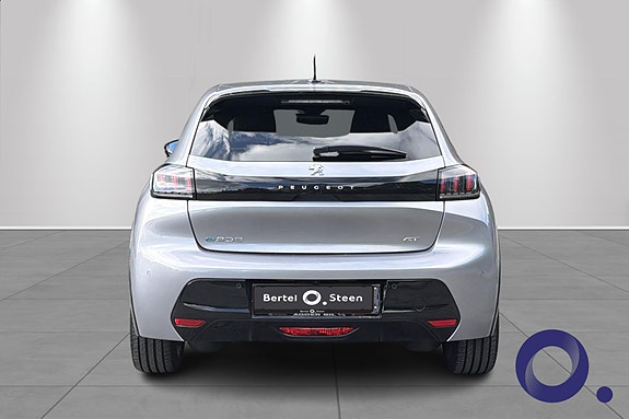 Peugeot e-208 4 of 29