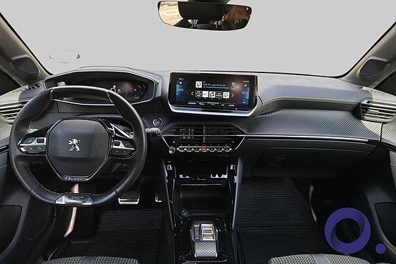 Peugeot e-208 13 of 29