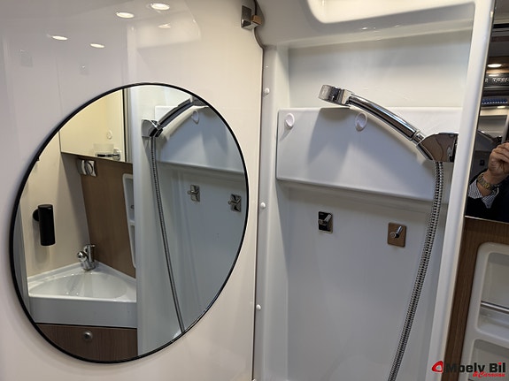 Carthago MALIBU CHARMING 600-9 TRINNS AUT-160HK-SOLCELLE+LITHIUM-MARKISE-SYKKELSTATIV-SMARTE LØSNINGER++ 25 of 30