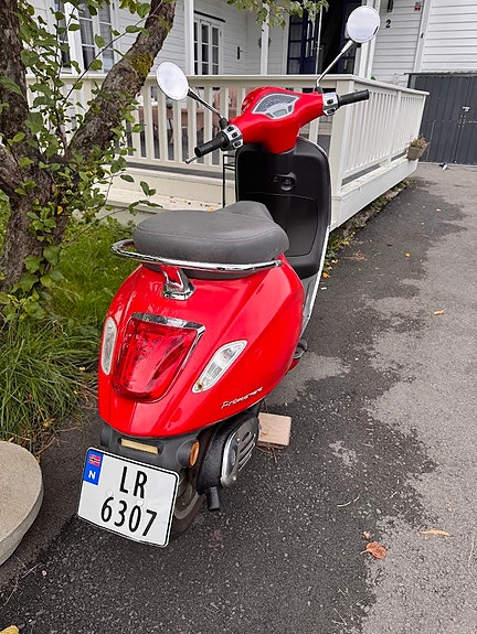 Vespa Primavera 50 5 of 19