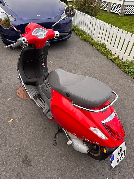 Vespa Primavera 50 10 of 19