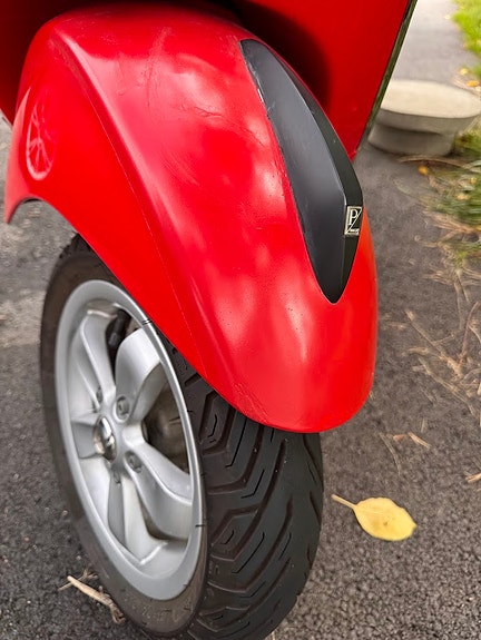Vespa Primavera 50 8 of 19