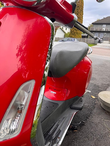 Vespa Primavera 50 6 of 19
