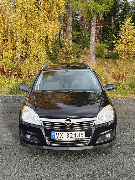 Opel Astra 2 of 11