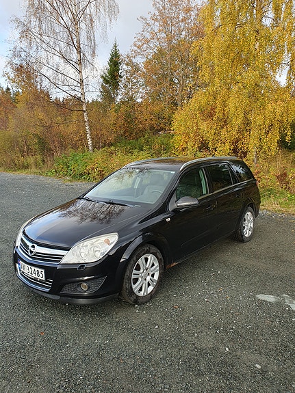 Opel Astra 3 of 11