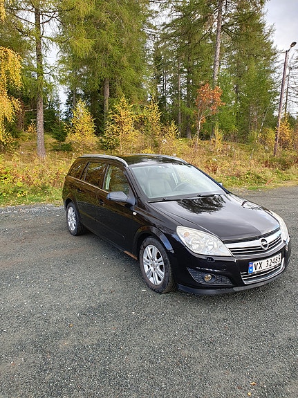 Opel Astra 4 of 11