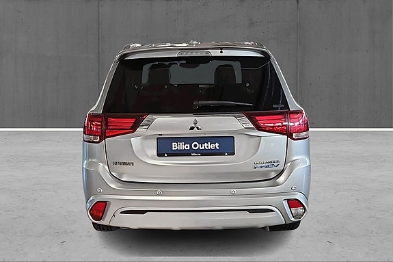 Mitsubishi Outlander 6 of 19