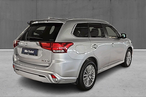 Mitsubishi Outlander 5 of 19