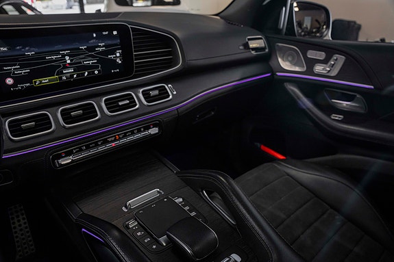 Mercedes-Benz GLE350 de 14 of 30