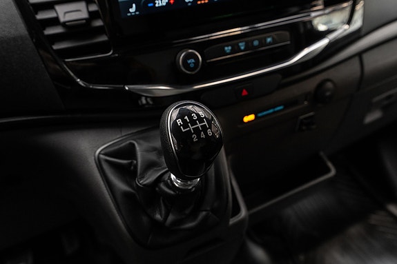 Ford Transit 14 of 25