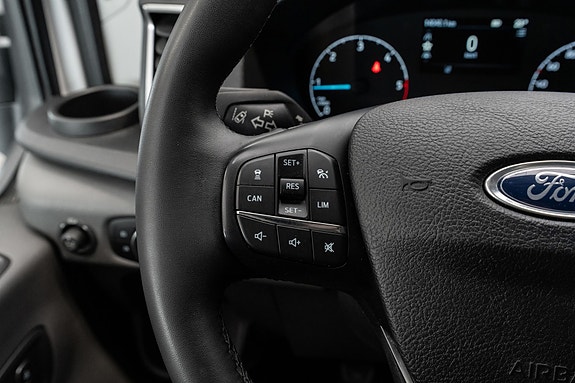 Ford Transit 11 of 25