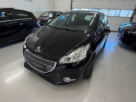 Peugeot 208 12 of 30