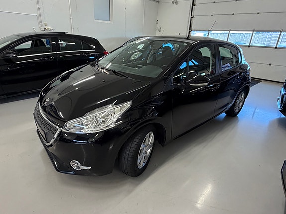 Peugeot 208 11 of 30