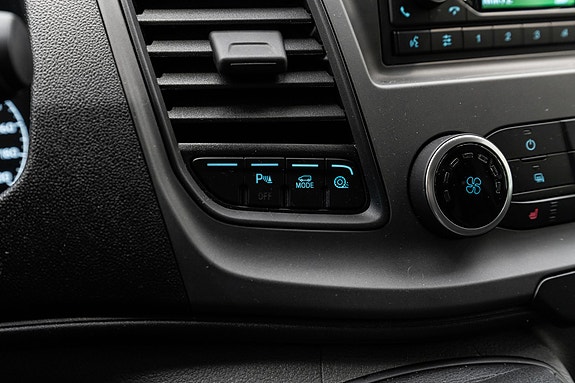 Ford Transit 17 of 25
