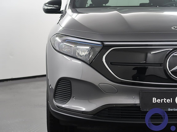 Mercedes-Benz EQA300 4 of 29