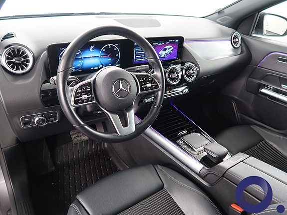 Mercedes-Benz EQA300 13 of 29