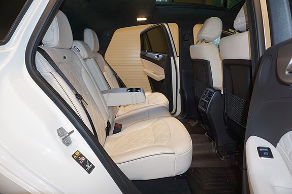Mercedes-Benz GLE350 d 20 of 30