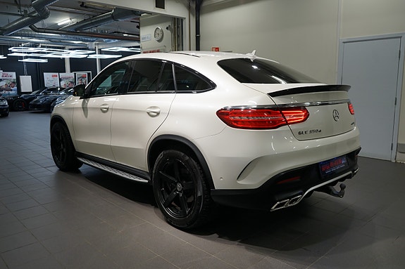 Mercedes-Benz GLE350 d 4 of 30