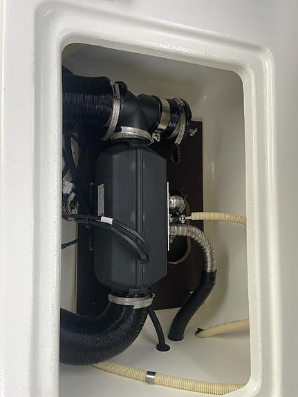 Yamarin 59 Cabin – 2012 modell med Yamaha F115 8 of 22