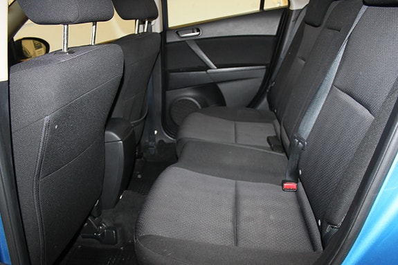 Mazda 3 7 of 15