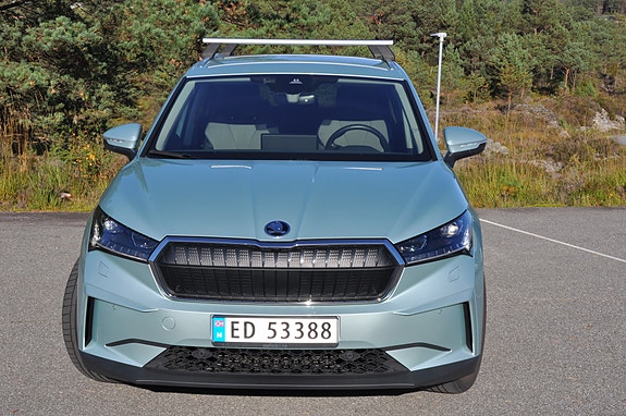 Skoda Enyaq 7 of 17