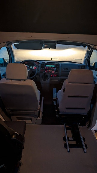 Volkswagen Transporter 9 of 12