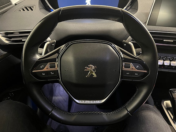 Peugeot 3008 12 of 28