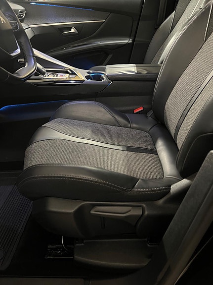 Peugeot 3008 9 of 28
