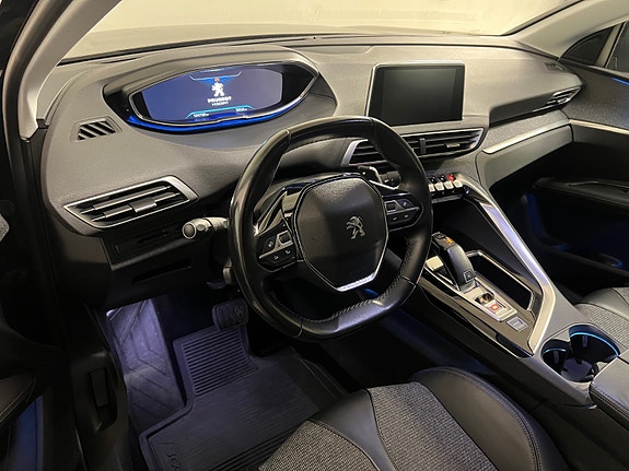 Peugeot 3008 8 of 28