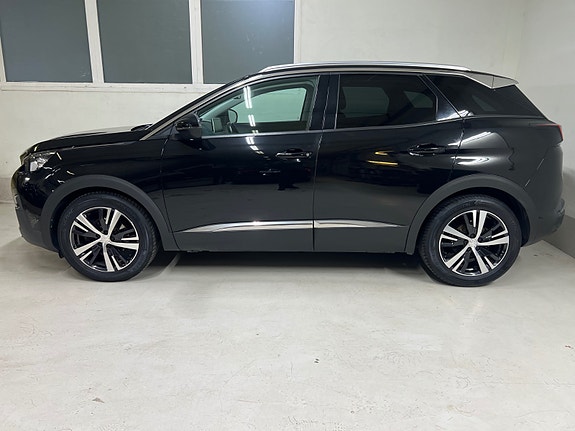 Peugeot 3008 3 of 28