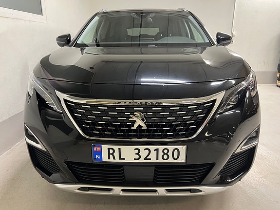 Peugeot 3008 2 of 28