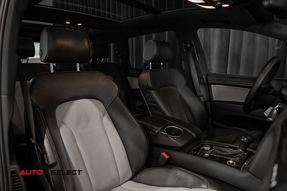 Audi Q7 27 of 30