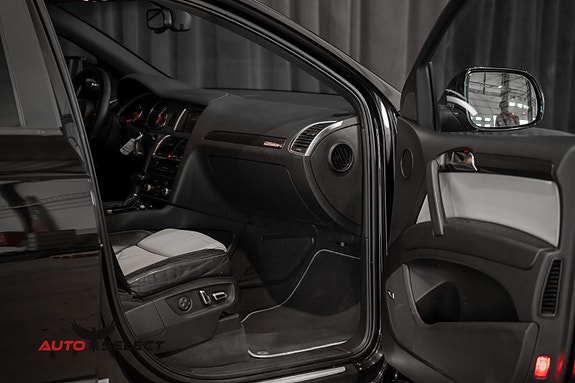 Audi Q7 24 of 30