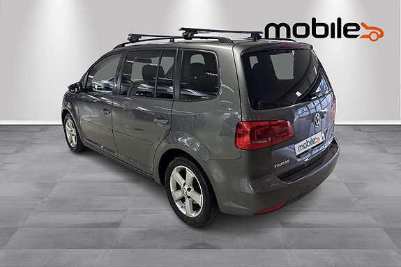 Volkswagen Touran 4 of 25