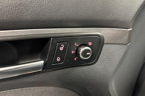 Volkswagen Touran 18 of 25