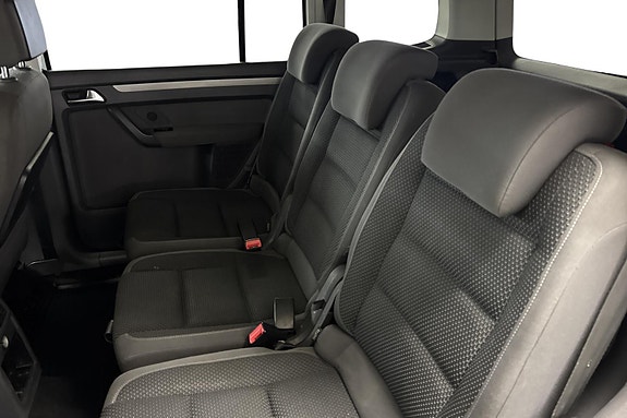Volkswagen Touran 11 of 25