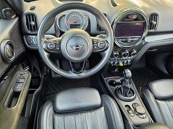 MINI Countryman Cooper SE 15 of 30