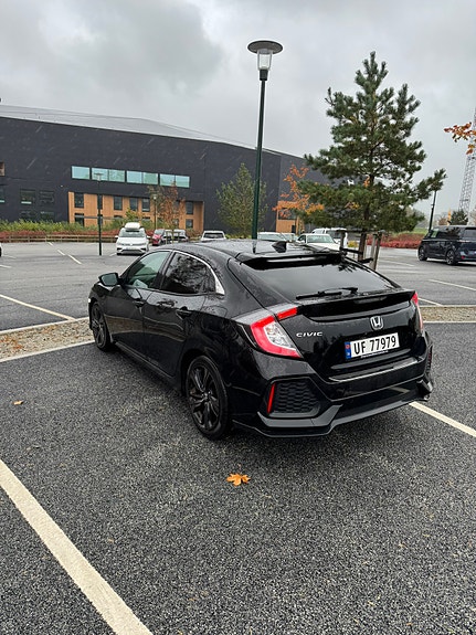 Honda Civic 3 of 15